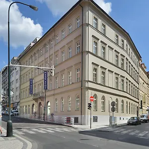 Hotel Ea New Town, Praag